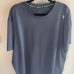 Men’s Reebok dri-fit tee XXL